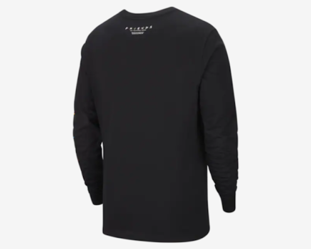 kyrie friends tee